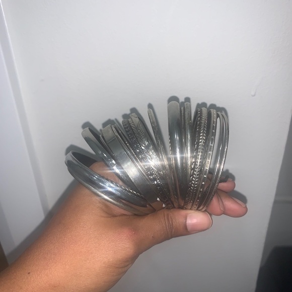 Bracelets medium size - Picture 4 of 8